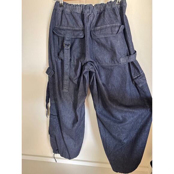 BDG Strappy Cargo Jean Dark Wash Size Medium Baggy Oversize Y2K - Picture 10 of 14